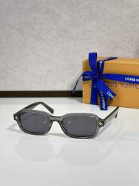 Picture of Louis Vuitton Sunglasses _SKUfw77797282fw